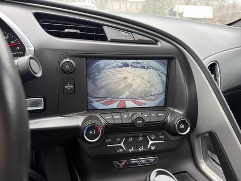 Used 2019 Chevrolet Corvette Stingray Convertible w/ Battery Protection Package image 4