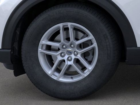 New 2025 Ford Explorer Active image 19