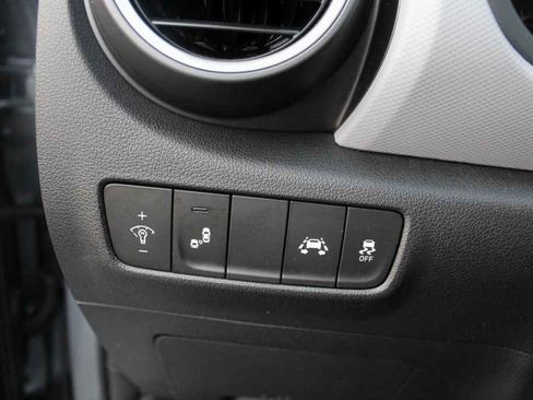 Used 2021 Hyundai Kona Limited w/ Cargo Package image 12