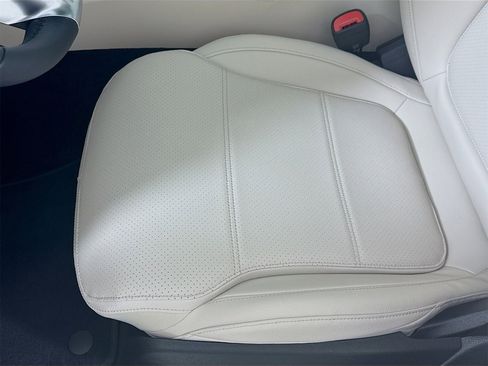 New 2026 Mercedes-Benz C 300 Sedan image 21