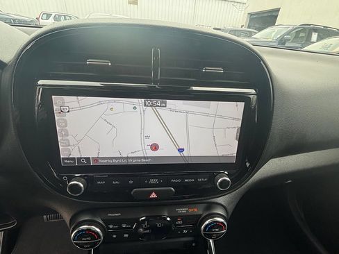 Used 2023 Kia Soul S FWD image 14