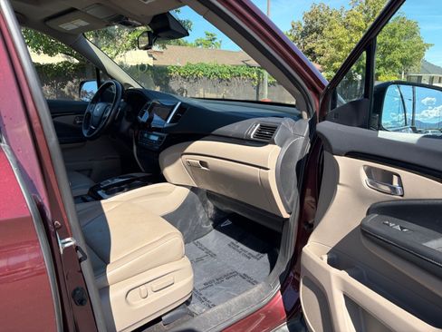 Used 2020 Honda Ridgeline RTL-E image 29