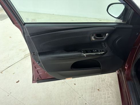 Used 2018 Toyota Avalon XLE Premium FWD image 20