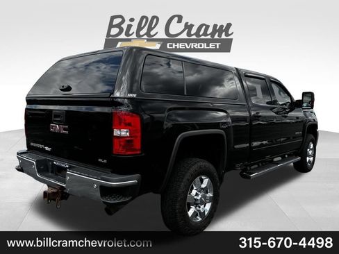 Used 2018 GMC Sierra 2500 SLE w/ HD SLE Preferred Plus Package AWD/4WD image 33