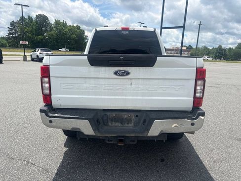 Used 2022 Ford F250 XLT w/ XLT Value Package AWD/4WD image 6