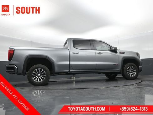 Used 2023 GMC Sierra 1500 AT4 w/ Technology Package image 33
