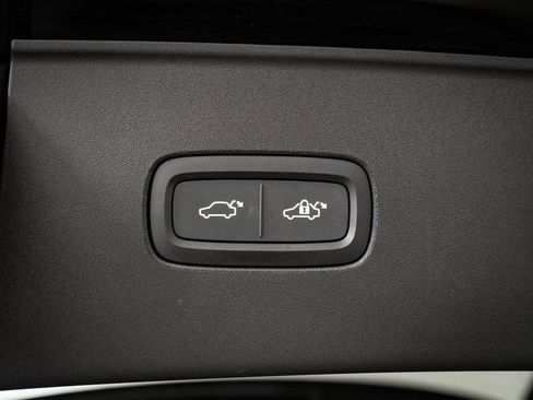 Used 2025 Volvo EX90 Plus AWD/4WD image 21