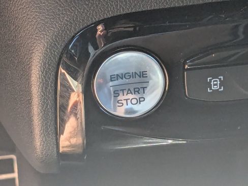 Used 2023 Ford Escape ST-Line Elite w/ Premium Technology Package AWD/4WD image 28