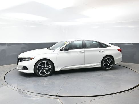 Used 2021 Honda Accord Sport image 6