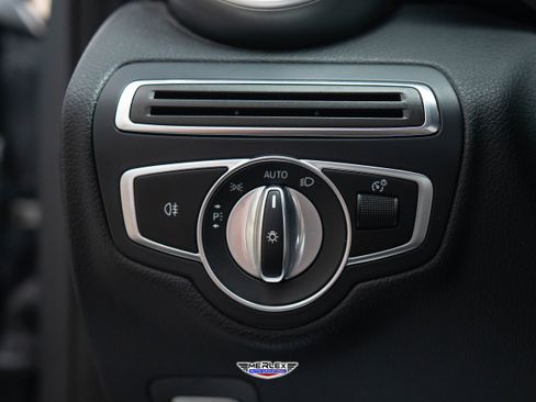 Used 2021 Mercedes-Benz C 300 Sedan w/ Premium Package image 37