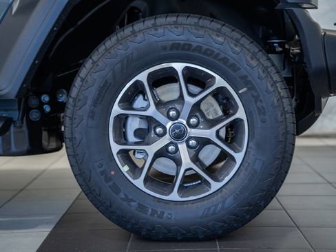 New 2026 Jeep Wrangler Unlimited Sport AWD/4WD image 17