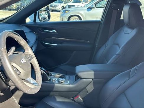 Used 2024 Cadillac XT4 Sport AWD/4WD image 29