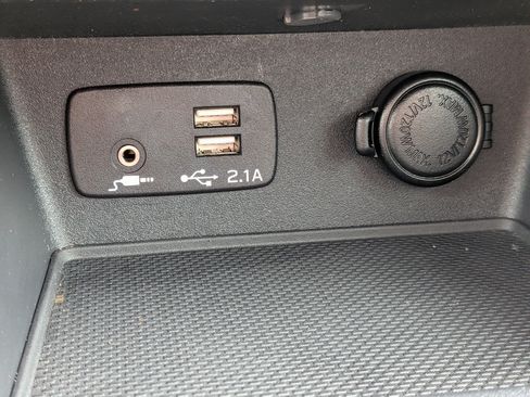 Used 2019 Subaru Forester Limited AWD/4WD image 25