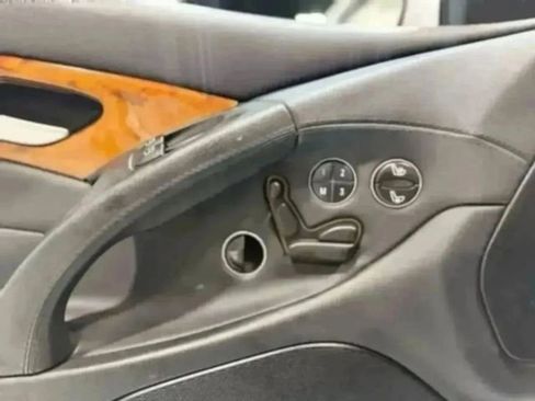 Used 2008 Mercedes-Benz SL 550 SL 550 w/ P1 Pkg image 31