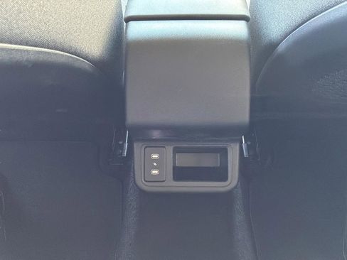 Used 2025 Kia K4 EX FWD image 17