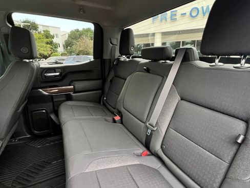 Certified 2022 Chevrolet Silverado 1500 RST AWD/4WD image 23