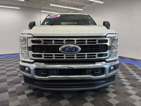 Certified 2024 Ford F250 XLT image 11