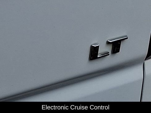 Used 2019 Chevrolet Silverado 1500 LT w/ All-Star Edition image 38