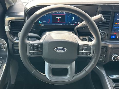 Used 2026 Ford F250 Lariat w/ Lariat Premium Package AWD/4WD image 25