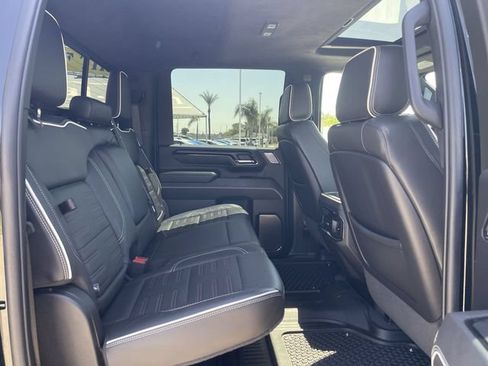 Used 2024 GMC Sierra 2500 AT4X AWD/4WD image 28