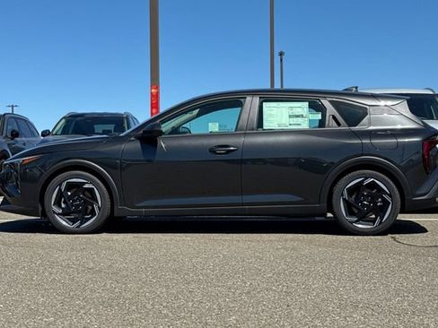 New 2026 Kia K4 EX FWD image 10