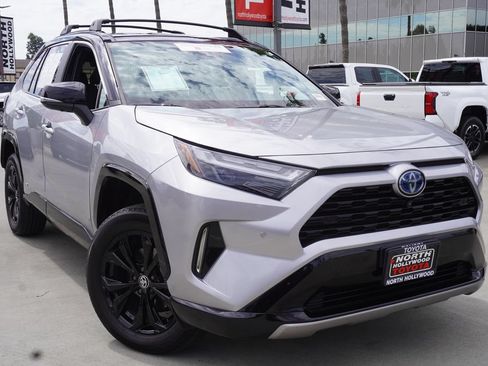 Certified 2023 Toyota RAV4 XSE AWD/4WD image 2