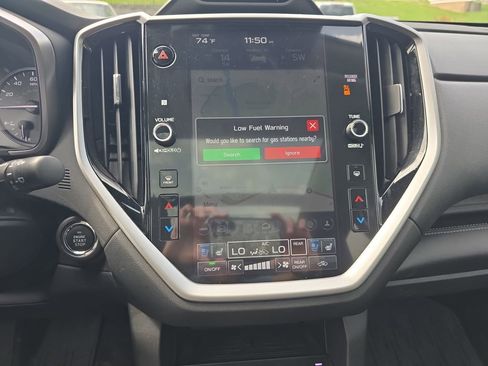 Used 2023 Subaru Ascent Touring AWD/4WD image 9