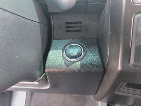 Used 2019 Ford Expedition Limited w/ Equipment Group 301A RWD image 28