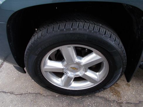 Used 2012 Chevrolet Avalanche LT w/ All-Star Edition image 9