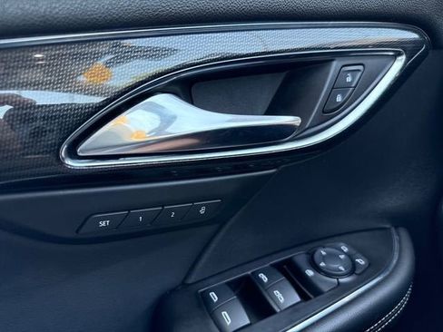 Used 2023 Buick Envision Essence FWD image 27