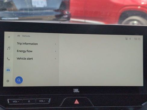 Used 2024 Toyota Venza Limited image 13