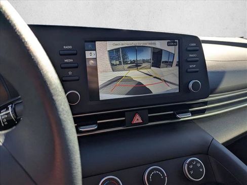 New 2026 Hyundai Elantra SE FWD image 13