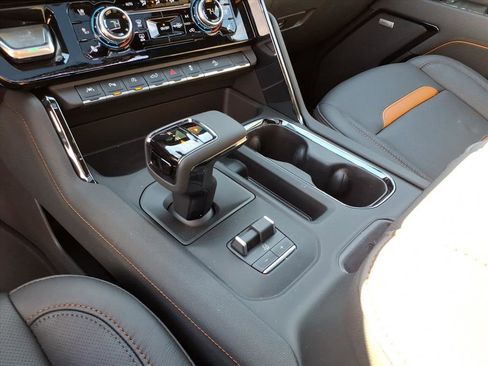 New 2026 GMC Sierra 1500 AT4 w/ AT4 Premium Package image 20