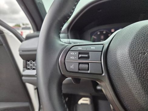 Used 2025 Honda Accord Sport image 24
