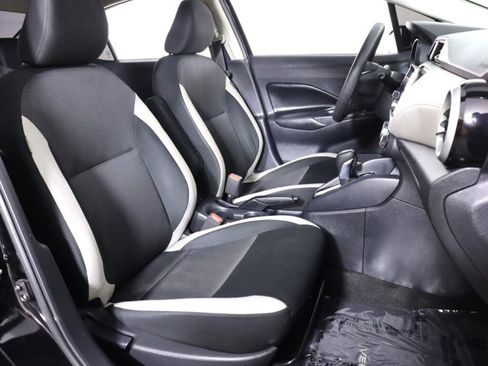 Used 2020 Nissan Versa SV FWD image 36
