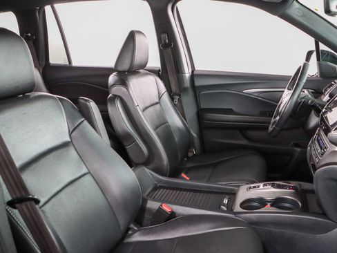 Used 2023 Honda Passport EX-L image 27