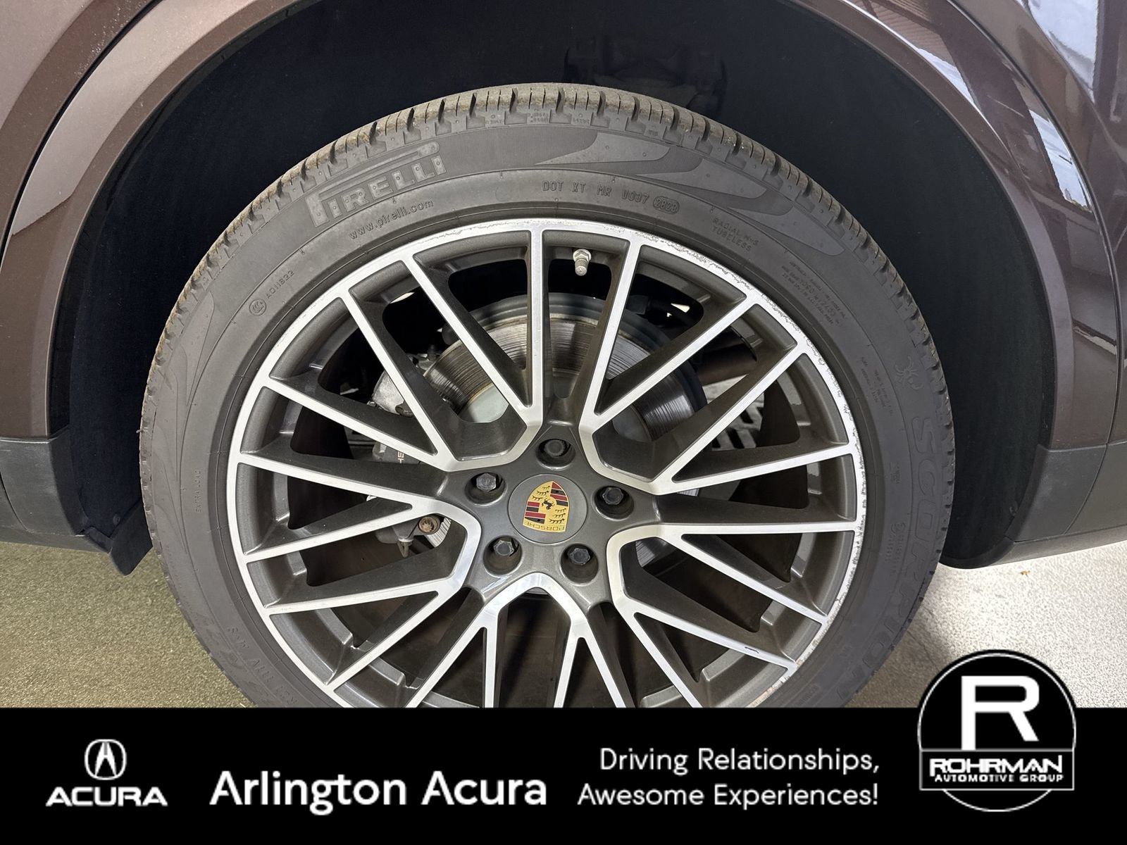 Used 2019 Porsche Cayenne AWD/4WD image 5