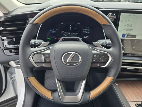 Used 2026 Lexus RX 450h Luxury w/ Convenience Package image 21