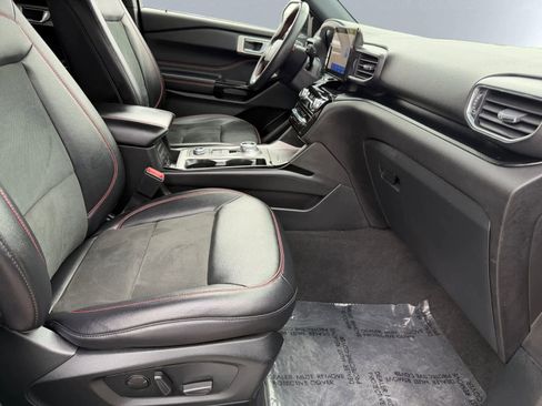 Used 2022 Ford Explorer ST-Line AWD/4WD image 20