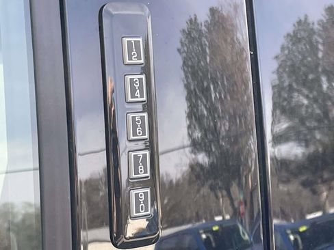 Certified 2023 Ford F150 Lariat image 11