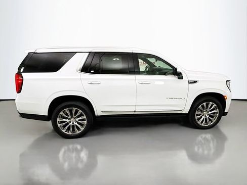 Used 2023 GMC Yukon Denali w/ Max Trailering Package image 9