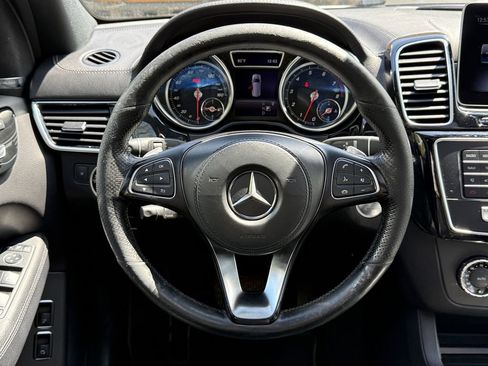 Used 2018 Mercedes-Benz GLS 450 4MATIC image 13