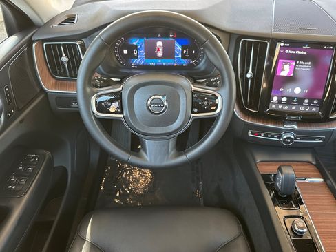 Certified 2023 Volvo XC60 B5 Plus w/ Climate Package FWD image 16