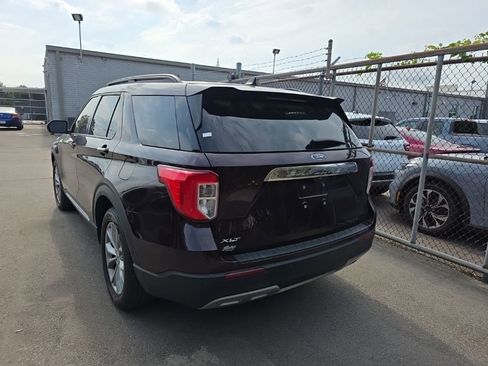 Certified 2023 Ford Explorer XLT w/ Equipment Group 202A RWD image 3