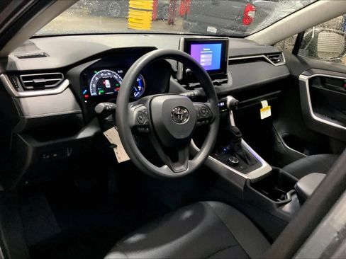 New 2025 Toyota RAV4 LE image 8