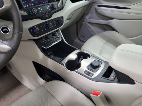 Used 2019 GMC Terrain Denali w/ Driver Alert Package II FWD image 23