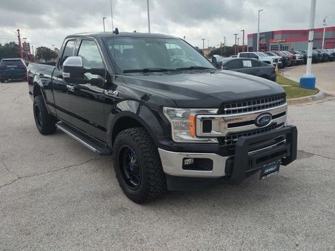 Used 2018 Ford F150 XLT w/ Equipment Group 302A Luxury AWD/4WD image 2
