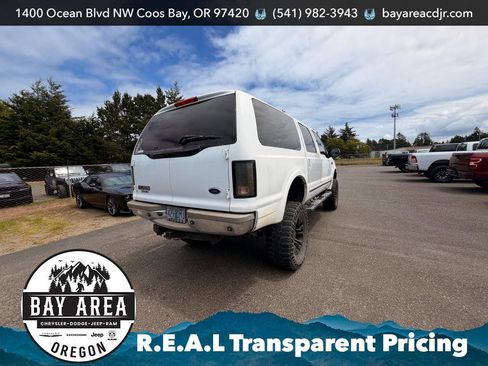Used 2002 Ford Excursion Limited AWD/4WD image 5