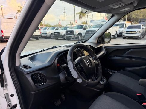 Used 2022 RAM ProMaster City Wagon image 17