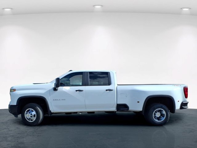 Used 2024 Chevrolet Silverado 3500 W/T AWD/4WD image 14